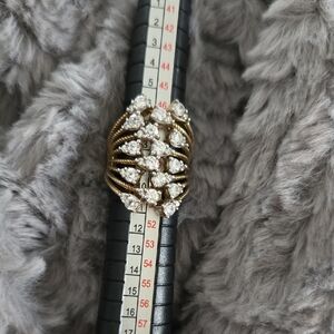 Elegant Gold and Silver Women's Ring